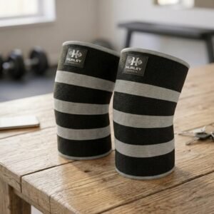 Black and grey striped double-layer knit weightlifting knee sleeves